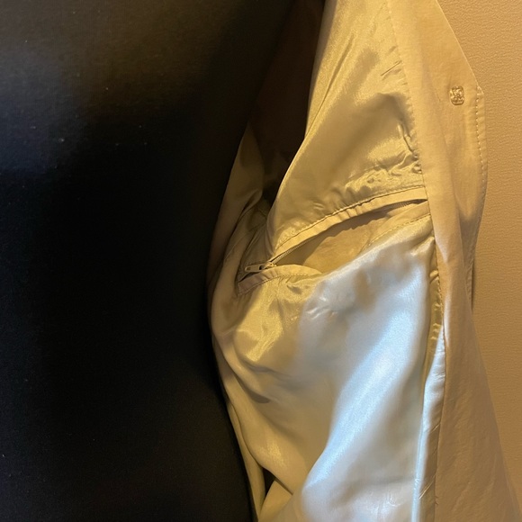 HENNES TRENCH COAT 🧥 - Picture 8 of 10